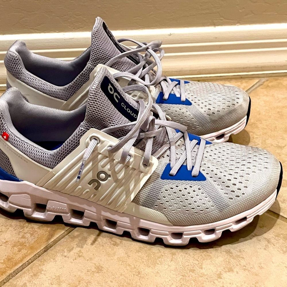 On Running Men's Cloudswift Shoes - Glacier / Cobalt - Men’s size 9